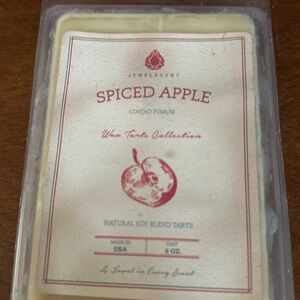 Jewelscent spiced apple wax tart‎